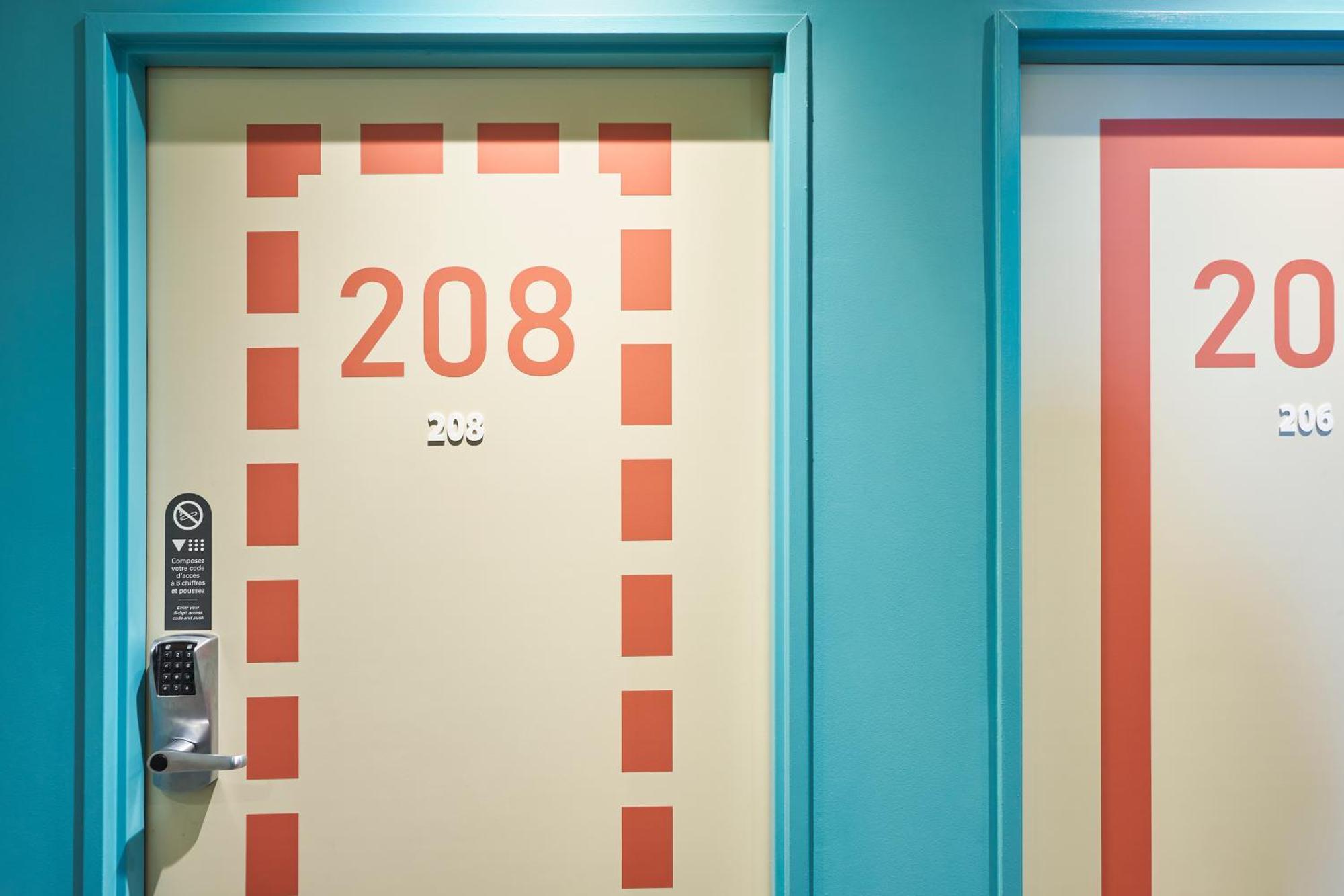 Hotel Ibis Budget Nantes Ouest Atlantis Couëron Exteriör bild